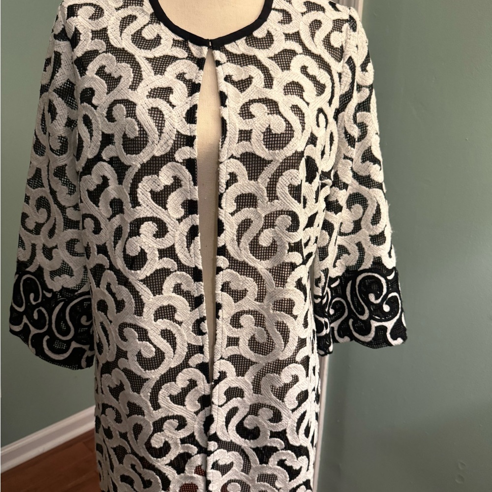 Long Lightweight Jacket - Joseph Ribkoff Sz 10